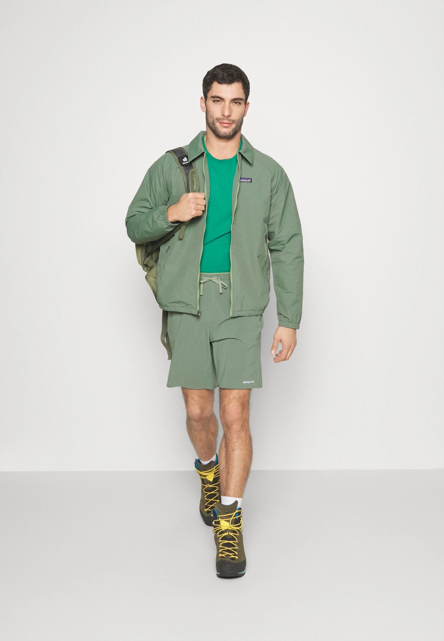 Patagonia Baggies - Outdoor Jacket - Hemlock Green - Image 2