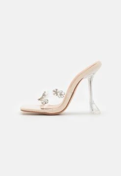 Dariah - Heeled Mules