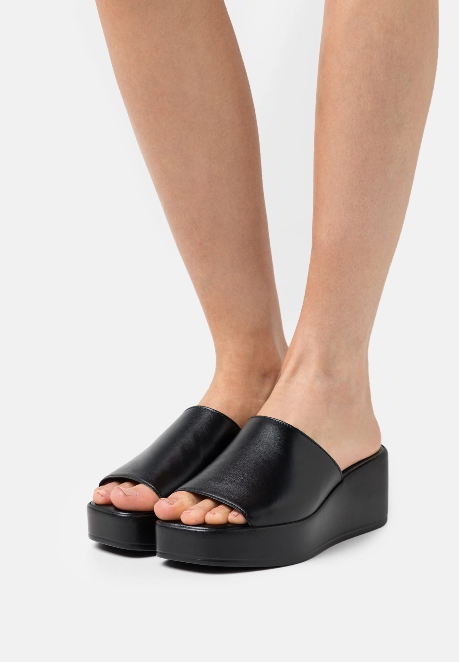 Gabor Heeled Mules - Schwarz