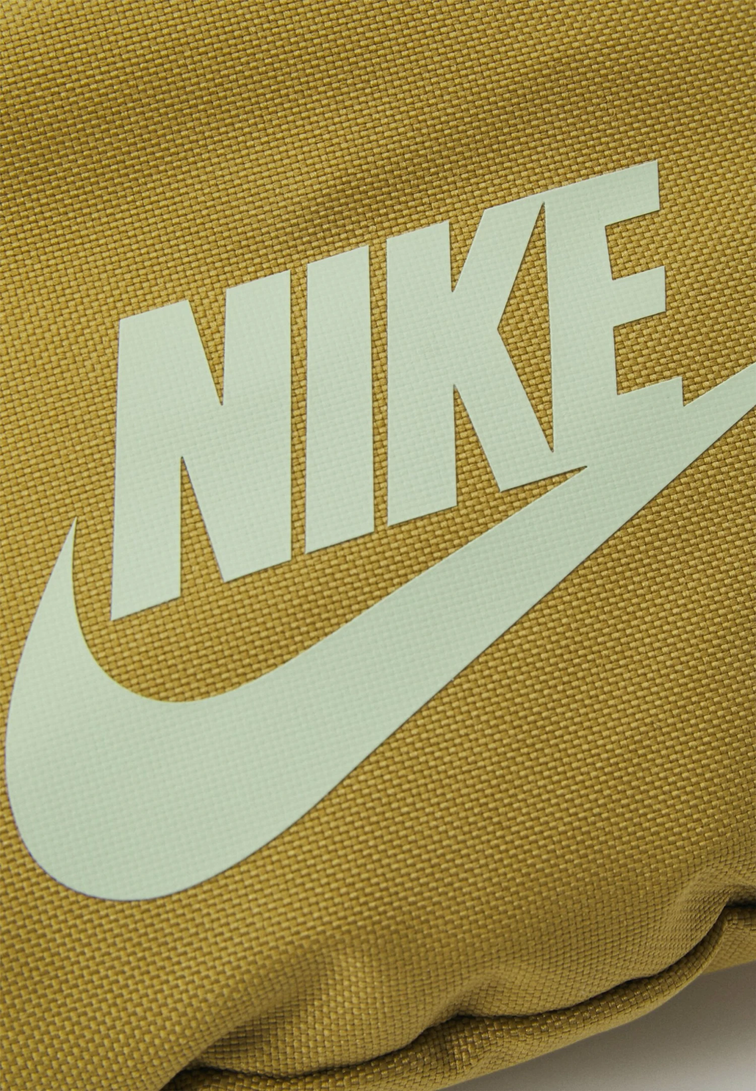 Nike Sportswear HeritageUnisex - Bum Bag - Golden Moss - Image 4