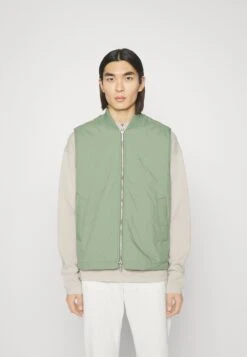 Les Deux Major Quilted Vest- Waistcoat - Hegde Green