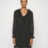Vero Moda Tall Vmnola V Neck Short Dress - Day Dress - Black